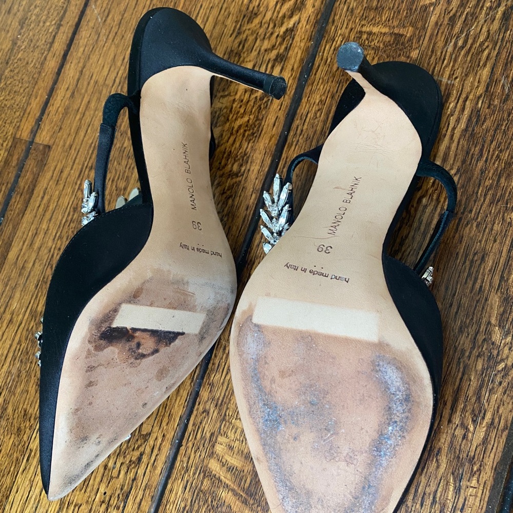 Manolo Blahnik Black Lurum Embellished Women's Shoes Heels - Picture 3 of 6